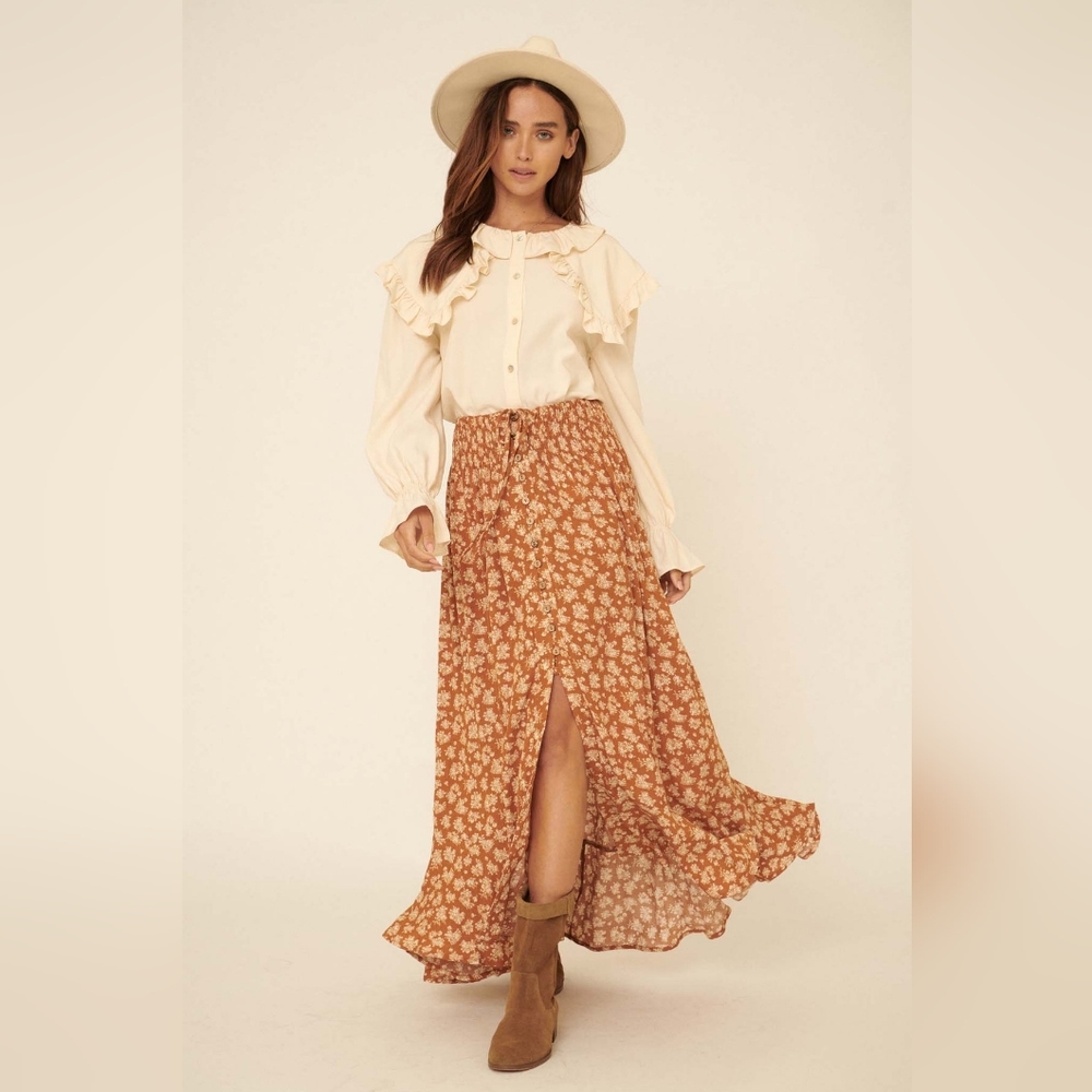 Blissful Blooms Promesa Skirt in Rust